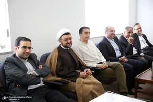 تجدید میثاق وزیر، معاونان و کارکنان وزارت ارتباطات و فناوری اطلاعات با آرمان های امام خمینی(س)