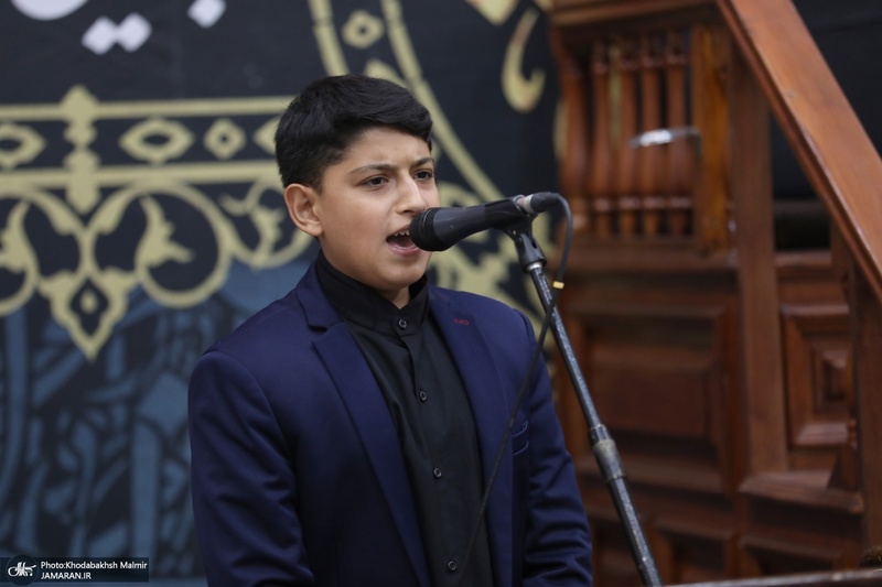 مراسم عزادهری شب ۲۸ صفر در حرم مطهر امام خمینی(س)