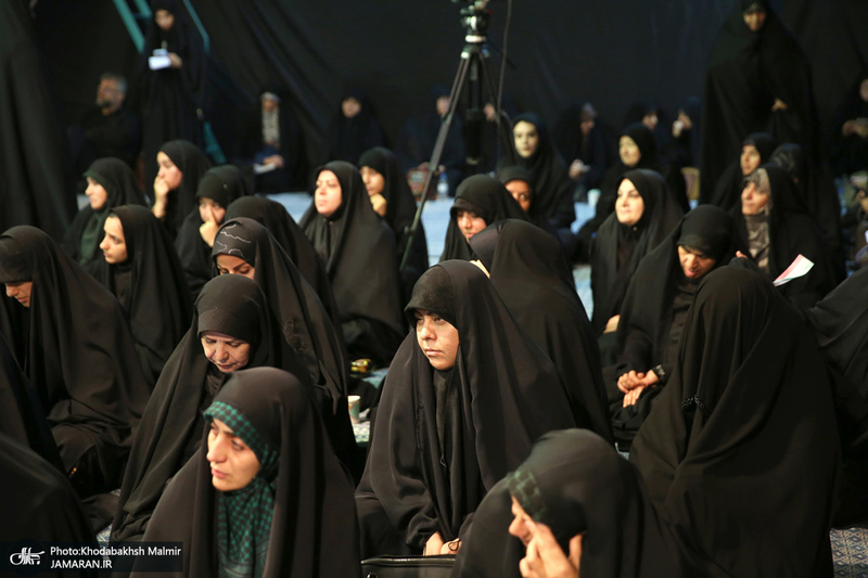 مراسم تجدید بیعت جهادگران با رهبر انقلاب در حسینیه جماران