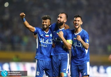 مصدومیت کاپیتان استقلال و غیبت مقابل تراکتور