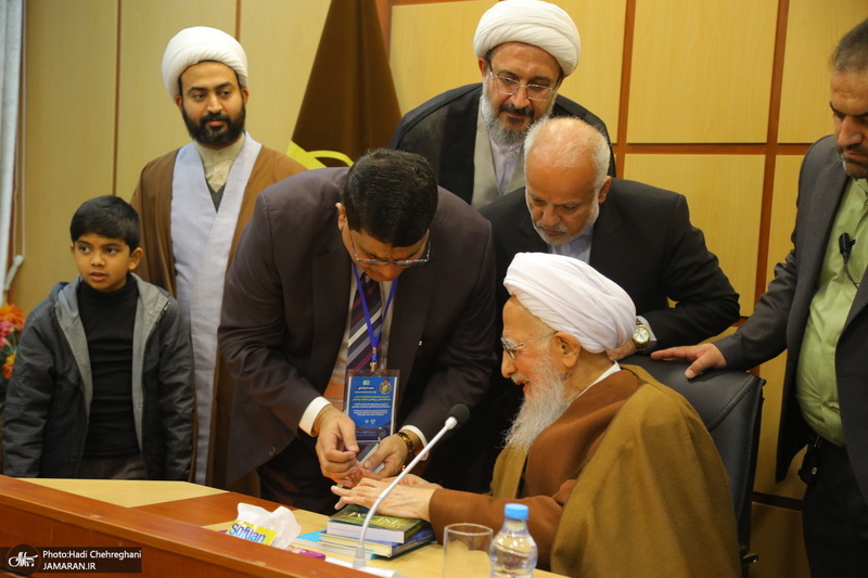 دیدار اساتید و روسای دانشگاه های کشورهای اسلامی با آیت الله العظمی جوادی آملی‎