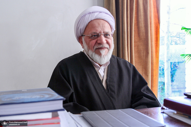 مصباحی مقدم: وزن اسنپ‌بک در مقایسه با تحریم‌های ثانویه آمریکا بسیار اندک است/ ذخیره ارزی بانک مرکزی در بهترین سطح تاریخ قرار دارد/ وحدت ملی نباید خدشه‌دار شود