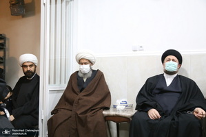 عزاداری شهادت حضرت فاطمه(س) در بیت آیت الله دوستی زنجانی با حضور سید حسن خمینی