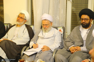 نشست علمی با موضوع  امام خمینی(ره) نهضت و نظام اسلامی