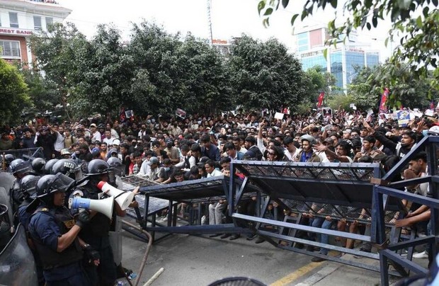 
موج انقلاب های نسل زد در کشورهای آسیایی 