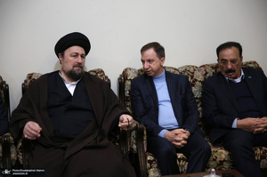 دیدار مدیرعامل و مدیران بانک دی با سید حسن خمینی