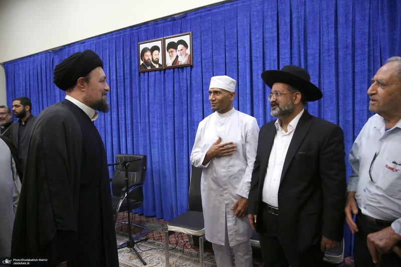 تجدید میثاق رهبران و پیروان ادیان الهی با آرمان‌های حضرت امام (س) 2