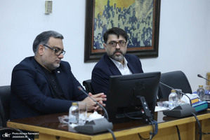 جلسه شورای جهاد دانشگاهی با حضور محمدرضا عارف