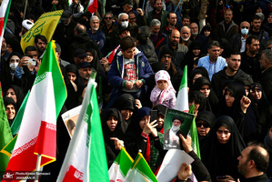 مراسم تشییع پیکرهای مطهر 84 شهید قهرمان ناوشکن دنا -2