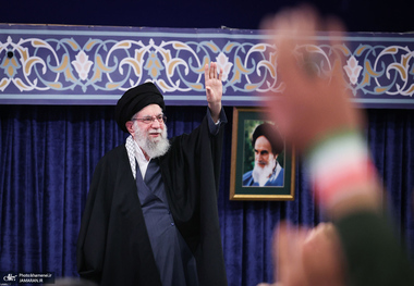 رؤیای صادقه شاعر تونسی بعد از شهادت آیت‌الله خامنه‌ای