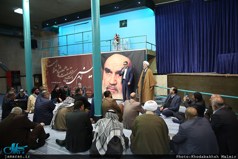 بازدید جمعی از موکب داران شاخص عراق از بیت امام خمینی درجماران
