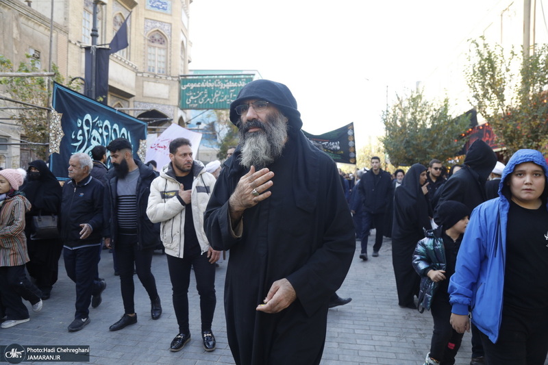 دسته عزاداری روز شهادت حضرت زهرا (س) با حضور آیت الله العظمی وحید خراسانی