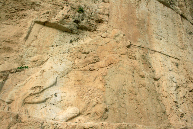 جویندگان گنجْ شهر بزرگ ساسانی را سوراخ سوراخ کرده‌اند