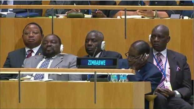 واکنش جالب موگابه به سخنرانی ترامپ در مجمع عمومی سازمان ملل! + تصویر