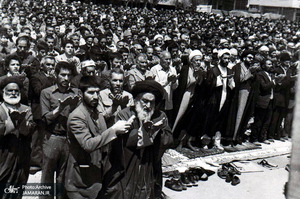 تصاویری کمتر دیده شده از شهیدان رجایی و باهنر