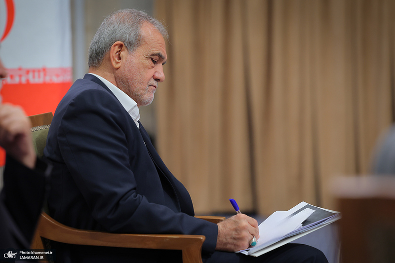 دیدار رئیس‌جمهور و اعضای هیئت دولت با رهبر معظم انقلاب