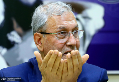 سخنگوی دولت: از صحبت های روحانی درباره شبکه ملی اطلاعات برداشت غلط شد/ پخش اعترافات تلویزیونی منش دولت نیست