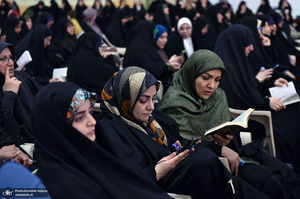 آئین هم عهدی بانوان مراکز تعالی طرح شهید آرمان علی وردی در حرم امام خمینی