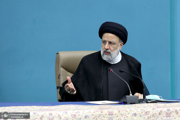 رئیسی: سیستان و بلوچستان پاره تن جمهوری اسلامی است/ برخی از نمازگزاران و عابران، در واقعه نماز جمعه زاهدان مورد ظلم قرار گرفتند