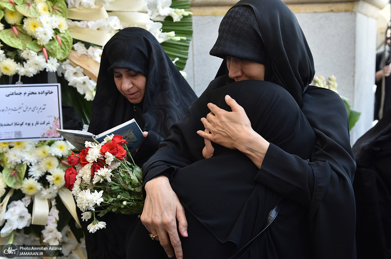 مراسم خاکسپاری پیکر مرحوم محمدعلی جماعتی (ره) در حرم امام خمینی (س)