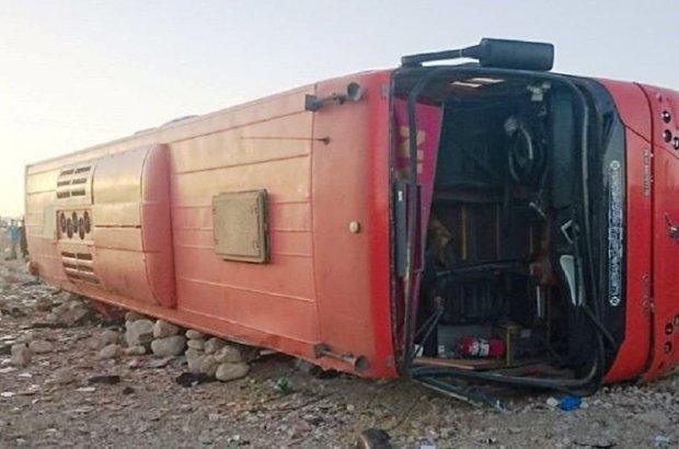 علت حادثه واژگونی اتوبوس در دورود اعلام شد