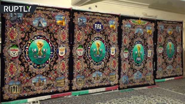 واکنش سایت روسی به فرش‌های ایران با طرح جام‌جهانی  +عکـس