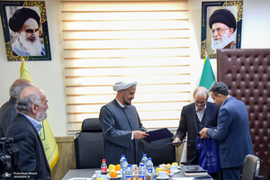 نشست هم اندیشی معاونین پژوهشی ادوار موسسه تنظیم و نشر آثار امام خمینی(س) 