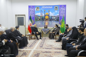 سفر رئیس جمهوری به قم و دیدار با مراجع و علما -1