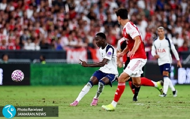 ویدیو| سوپرگل سار به آرسنال از وسط زمین!