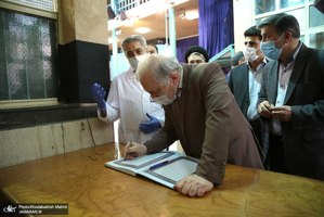تجدیدمیثاق وزیر بهداشت با امام خمینی