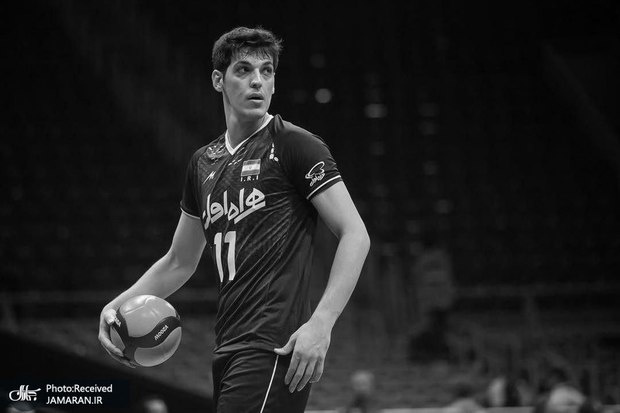 همدردی رهبر انقلاب با خانواده ستاره جوان والیبال مرحوم صابر کاظمی + عکس