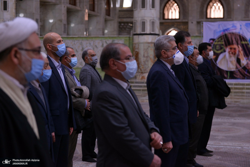 تجدید میثاق وزیر و کارکنان وزارت نیرو با آرمان های حضرت امام(س)