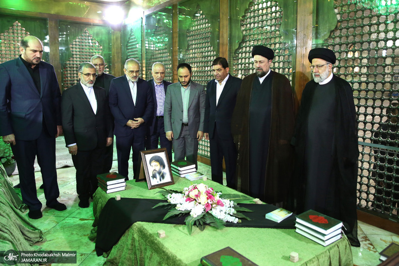 تجدید میثاق رئیس جمهور و اعضای دولت با آرمان های حضرت امام خمینی (س)