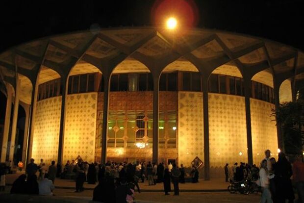تخفیف ۷۰ درصدی بلیت تئاتر برای این افراد
