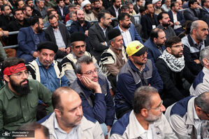 مراسم بزرگداشت شهید رئیسی و شهدای پرواز اردیبهشت