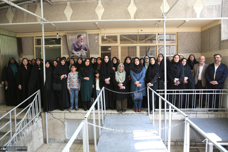 بازدید جمعی از بسیجیان صدا سیماء از جماران