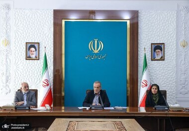 افتتاح همزمان ۵۷ هزار و ۲۲۶ واحد مسکن حمایتی و ۲۰۲ پروژه عمرانی کشور با دستور پزشکیان