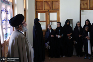 حال و هوای بیت تاریخی حضرت امام در خمین در ایام دهه فجر