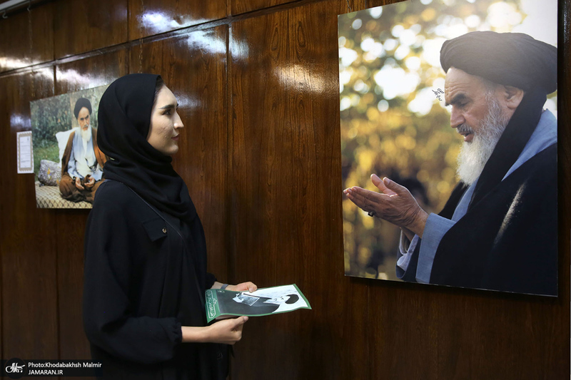 بازدید جمعی از دانشجویان بین‌الملل دانشگاه علامه طباطبایی به عنوان سفیران تمدن اسلامی از جماران