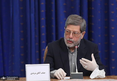 علت فوت مهسا امینی از نگاه مرندی رئیس فرهنگستان علوم پزشکی: استرس ناشی از برداشتن غده هیپوفیز و کار نکردن تیروئید