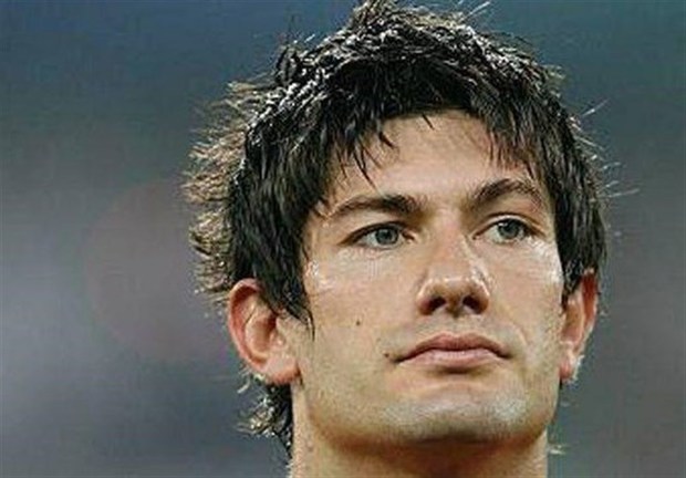 بازیکن صربستانی خودکشی کرد
