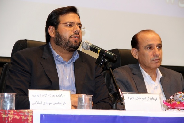نشست مشترک مدیران اداری و اقتصادی  لامرد با حضور استاندار فارس