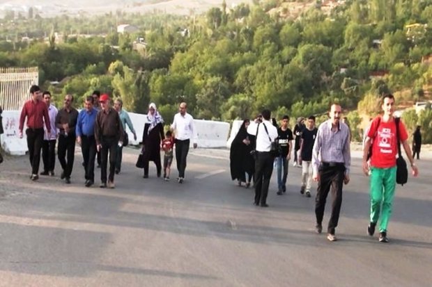 خبرنگاران همدانی پیاده روی کردند