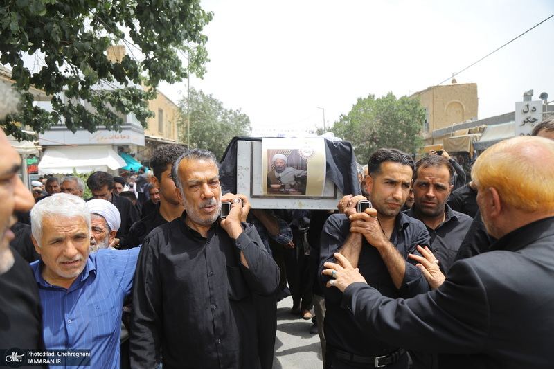 مراسم تشییع و خاکسپاری آیت الله حسن صانعی (ره) در قم