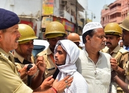 2025 میں بھارت میں مسلمانوں کے خلاف نفرت اور اجتماعی سزا کا استحکام

