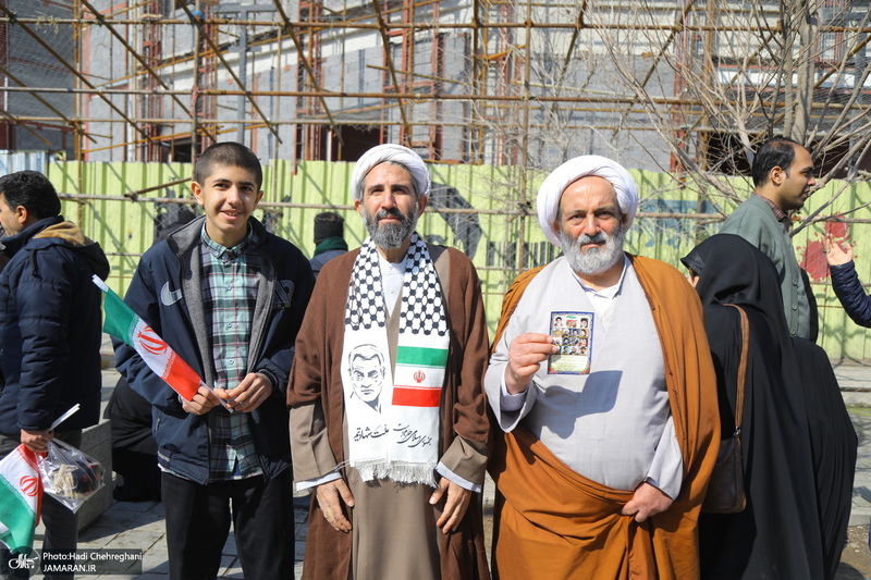 راهپیمایی باشکوه 22 بهمن در قم