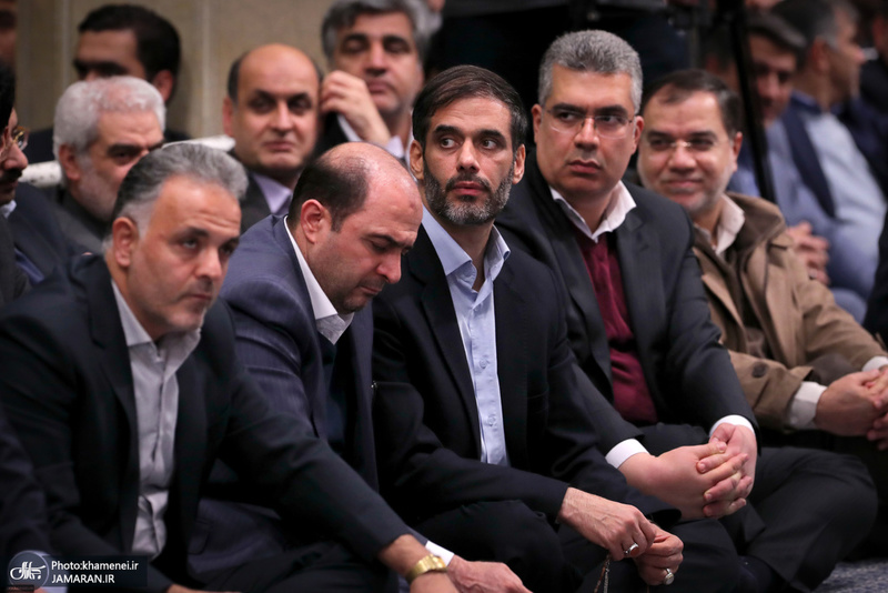 دیدار جمعی از تولیدکنندگان، کارآفرینان و فعالان اقتصادی با رهبر معظم انقلاب