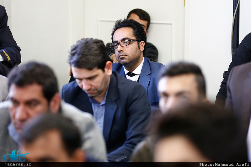 دیدار جمعی از فعالان فضای مجازی با سید حسن خمینی