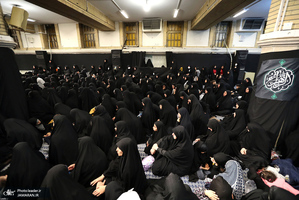 مراسم عزاداری شب شهادت حضرت فاطمه‌زهرا (س) در حسینیه امام خمینی