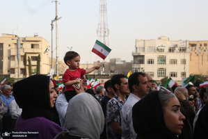 اجتماع مردمی در حمایت از رزمندگان مدافع